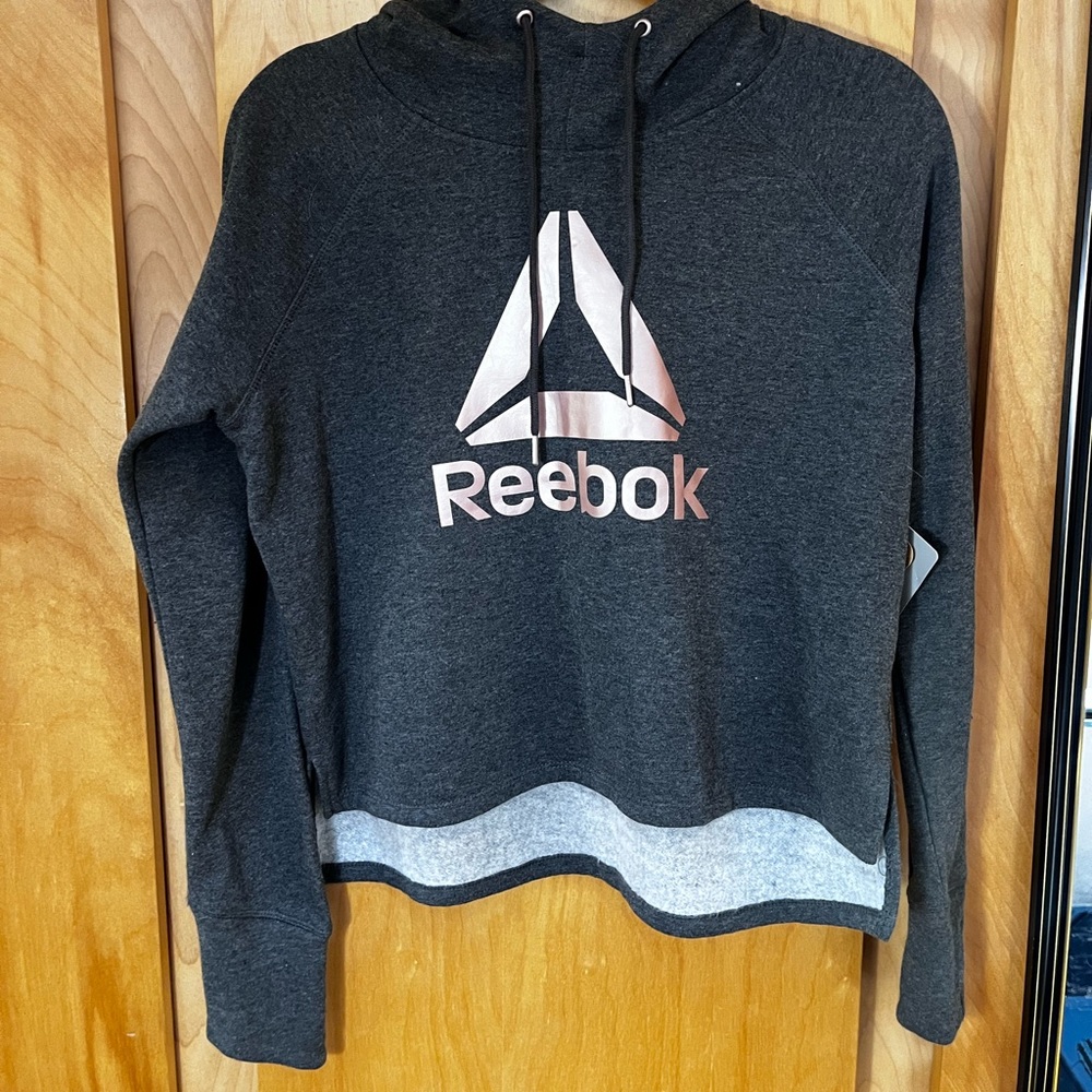 BRAND NEW Reebok Cropped Logo Hoodie